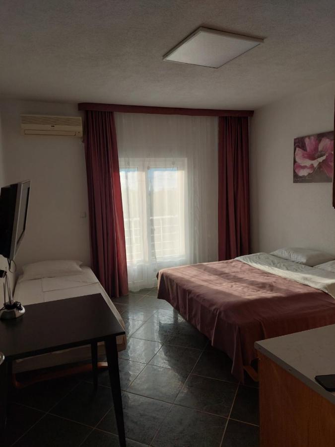 Villa Emeja - Bar - Montenegro Extérieur photo
